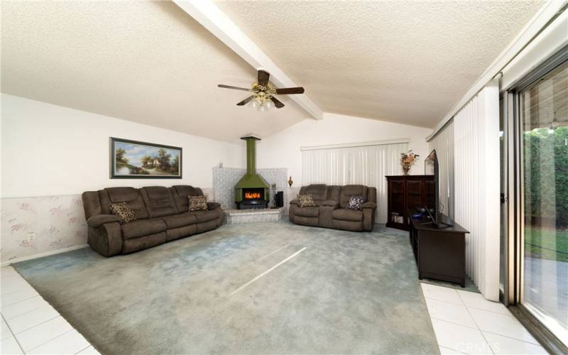 Family Room w/ fireplace