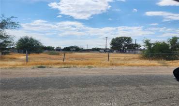 13488 Yakima Road, Apple Valley, California 92308, ,Land,Buy,13488 Yakima Road,IV24159050