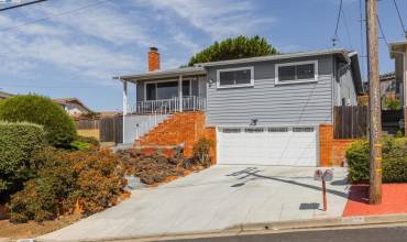 3061 Malcolm Ave, Oakland, California 94605, 3 Bedrooms Bedrooms, ,2 BathroomsBathrooms,Residential,Buy,3061 Malcolm Ave,41068538