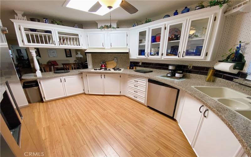 Spacious Kitchen