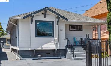 1645 36Th Ave, Oakland, California 94601, 2 Bedrooms Bedrooms, ,2 BathroomsBathrooms,Residential,Buy,1645 36Th Ave,41068612