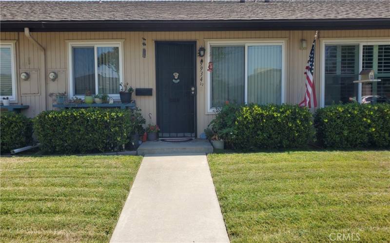 Beautifully maintained entrance to home