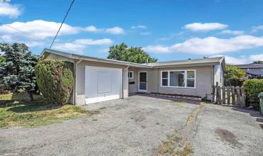 20398 Forest Ave, Castro Valley, California 94546, 3 Bedrooms Bedrooms, ,1 BathroomBathrooms,Residential,Buy,20398 Forest Ave,41068649