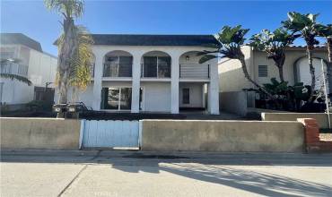 80 16th Street, Hermosa Beach, California 90254, 4 Bedrooms Bedrooms, ,2 BathroomsBathrooms,Residential Lease,Rent,80 16th Street,PV24159357