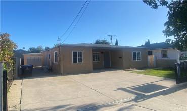 1206 W Mcfadden Avenue, Santa Ana, California 92707, 4 Bedrooms Bedrooms, ,2 BathroomsBathrooms,Residential,Buy,1206 W Mcfadden Avenue,OC24159855