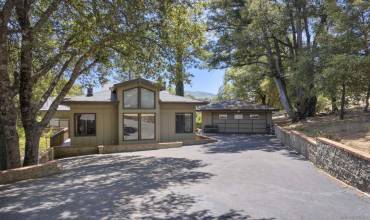 4514 Pine Hills Rd, Julian, California 92036, 3 Bedrooms Bedrooms, ,3 BathroomsBathrooms,Residential,Buy,4514 Pine Hills Rd,240018300SD