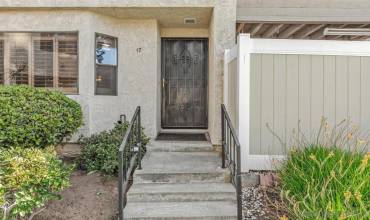 1720 Melrose Ave 17, Chula Vista, California 91911, 3 Bedrooms Bedrooms, ,2 BathroomsBathrooms,Residential,Buy,1720 Melrose Ave 17,240018333SD