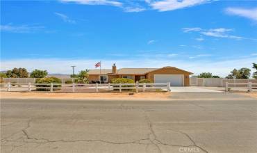 22085 Pahute Road, Apple Valley, California 92308, 3 Bedrooms Bedrooms, ,2 BathroomsBathrooms,Residential,Buy,22085 Pahute Road,DW24160264