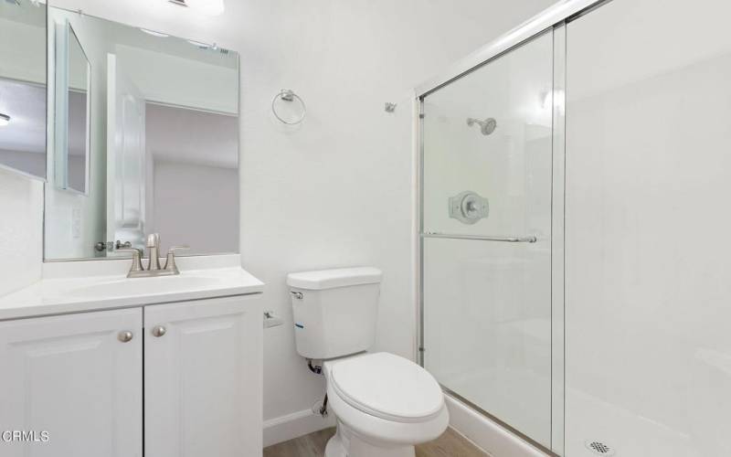 12-web-or-mls-12 - Primary Bathroom