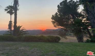 Panoramic Western Sunset Views