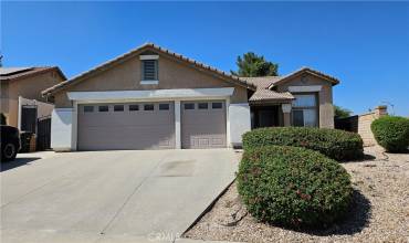 15230 N Lake Drive, Lake Elsinore, California 92530, 4 Bedrooms Bedrooms, ,2 BathroomsBathrooms,Residential,Buy,15230 N Lake Drive,PW24158845