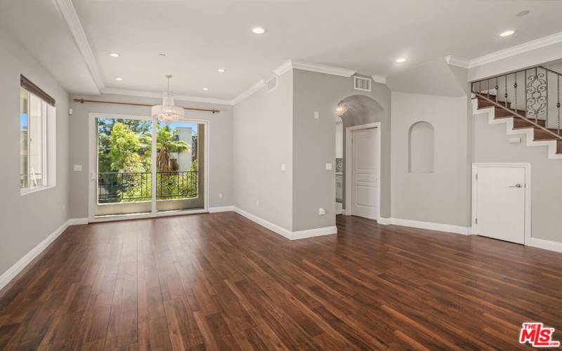 living area to dining. Door to powder room left