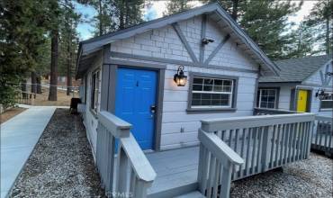 528 Cottage Lane 1-4, Big Bear Lake, California 92315, 1 Bedroom Bedrooms, ,Residential Income,Buy,528 Cottage Lane 1-4,OC24160520