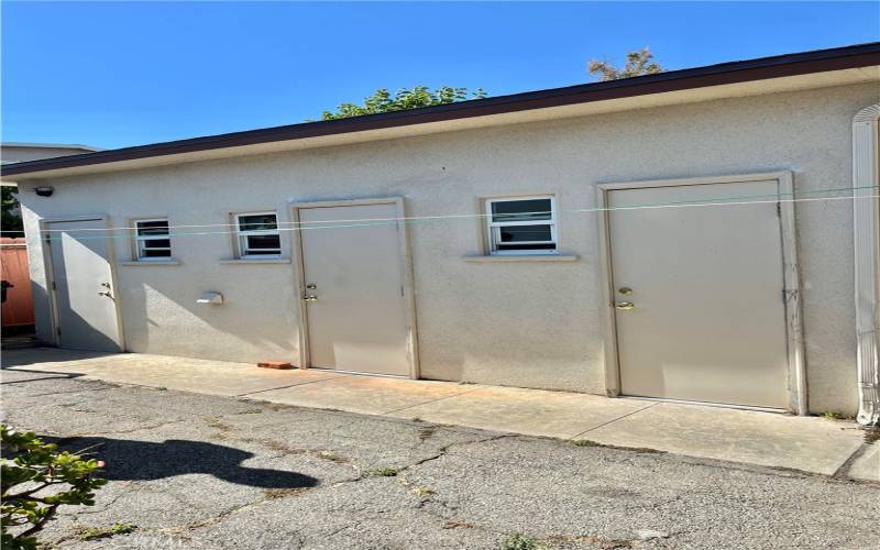 Individual private laundry room for each unit