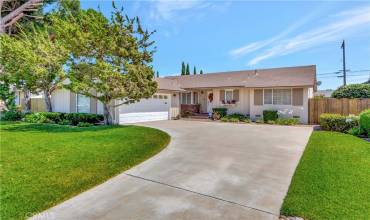 1852 W Chalet Avenue, Anaheim, California 92804, 3 Bedrooms Bedrooms, ,2 BathroomsBathrooms,Residential,Buy,1852 W Chalet Avenue,PW24151895