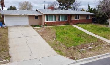 101 Myrl Dr, Beaumont, California 92223, 4 Bedrooms Bedrooms, ,Residential,Buy,101 Myrl Dr,IV24069763