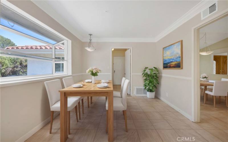 Virtually Staged Breakfast Nook