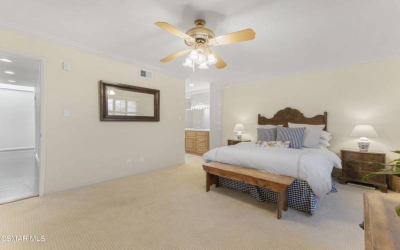 164 W Sidlee St, Thousand Oaks - HsHProd