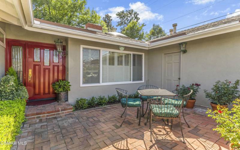 164 W Sidlee St, Thousand Oaks - HsHProd