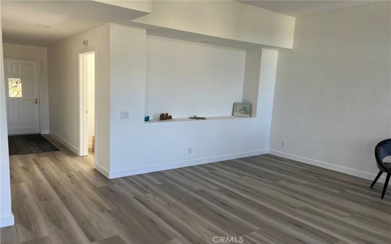 Gorgeous laminate wood flooring throughout