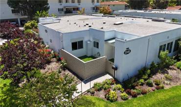 2345 Via Mariposa W B, Laguna Woods, California 92637, 2 Bedrooms Bedrooms, ,2 BathroomsBathrooms,Residential,Buy,2345 Via Mariposa W B,OC24131762