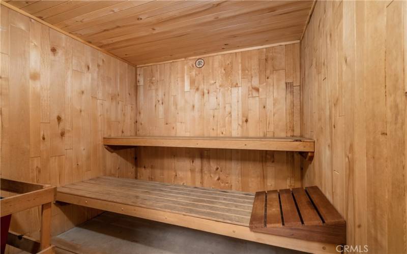 SAUNA