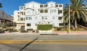 1751 Appian Way 203, Santa Monica, California 90401, 3 Bedrooms Bedrooms, ,3 BathroomsBathrooms,Residential Lease,Rent,1751 Appian Way 203,SR24161968