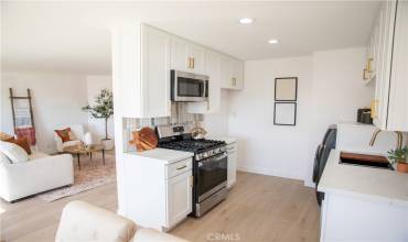 1422 Peckham Street D, Fullerton, California 92833, 2 Bedrooms Bedrooms, ,1 BathroomBathrooms,Residential,Buy,1422 Peckham Street D,PW24161666