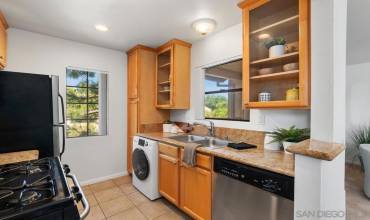 10611 Dabney Dr 14, San Diego, California 92126, 1 Bedroom Bedrooms, ,1 BathroomBathrooms,Residential,Buy,10611 Dabney Dr 14,240018490SD