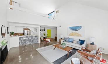 950 N Kings Road 360, West Hollywood, California 90069, 1 Bedroom Bedrooms, ,1 BathroomBathrooms,Residential,Buy,950 N Kings Road 360,24424141