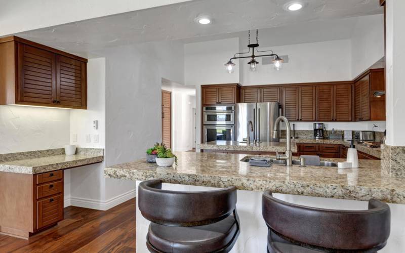 KITCHEN OVER BREAKFAST BAR