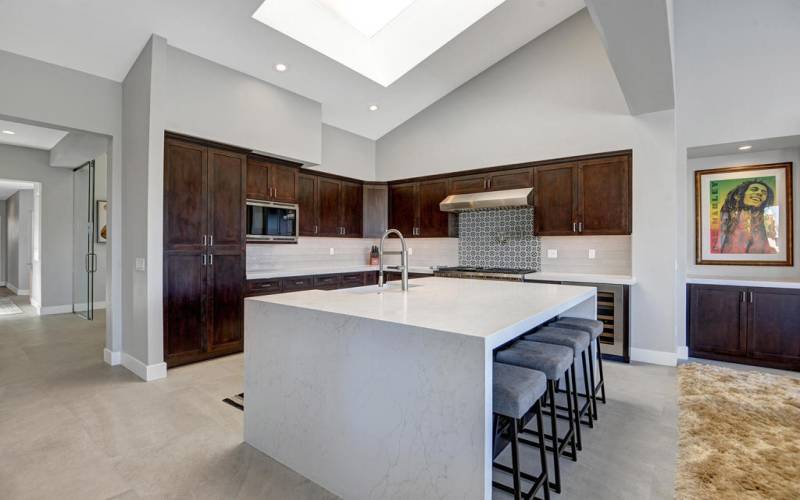 KITCHEN ANGLED OVER ISLAND MLS