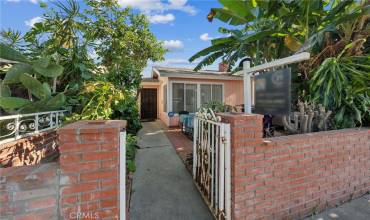 182 E Louise Street, Long Beach, California 90805, 3 Bedrooms Bedrooms, ,2 BathroomsBathrooms,Residential,Buy,182 E Louise Street,PW24154780