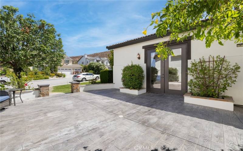 Courtyard - facing casita