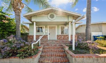 1028 S Grand Avenue, San Pedro, California 90731, 2 Bedrooms Bedrooms, ,2 BathroomsBathrooms,Residential,Buy,1028 S Grand Avenue,SB24159692