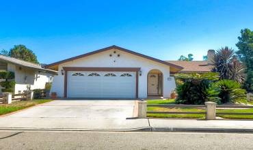 569 Prado Verde, San Marcos, California 92069, 3 Bedrooms Bedrooms, ,2 BathroomsBathrooms,Residential,Buy,569 Prado Verde,NDP2407034