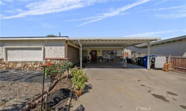 25109 Fourl Road, Newhall, California 91321, 3 Bedrooms Bedrooms, ,2 BathroomsBathrooms,Residential,Buy,25109 Fourl Road,SR24155814