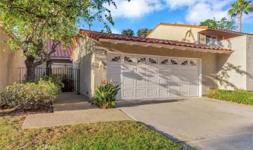 504 Cancha, Newport Beach, California 92660, 3 Bedrooms Bedrooms, ,2 BathroomsBathrooms,Residential Lease,Rent,504 Cancha,NP24160838