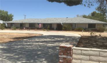 15197 Pirinda Road, Apple Valley, California 92307, 3 Bedrooms Bedrooms, ,2 BathroomsBathrooms,Residential,Buy,15197 Pirinda Road,CV24163237