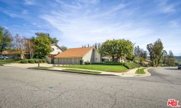 22634 Town Crier Road, Calabasas, California 91302, 4 Bedrooms Bedrooms, ,2 BathroomsBathrooms,Residential Lease,Rent,22634 Town Crier Road,24425175