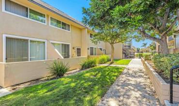 6555 Mount Ada Rd 121, San Diego, California 92111, 2 Bedrooms Bedrooms, ,1 BathroomBathrooms,Residential,Buy,6555 Mount Ada Rd 121,240018593SD