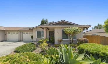 1552 Highridge Drive, Oceanside, California 92056, 2 Bedrooms Bedrooms, ,1 BathroomBathrooms,Residential,Buy,1552 Highridge Drive,PTP2404748