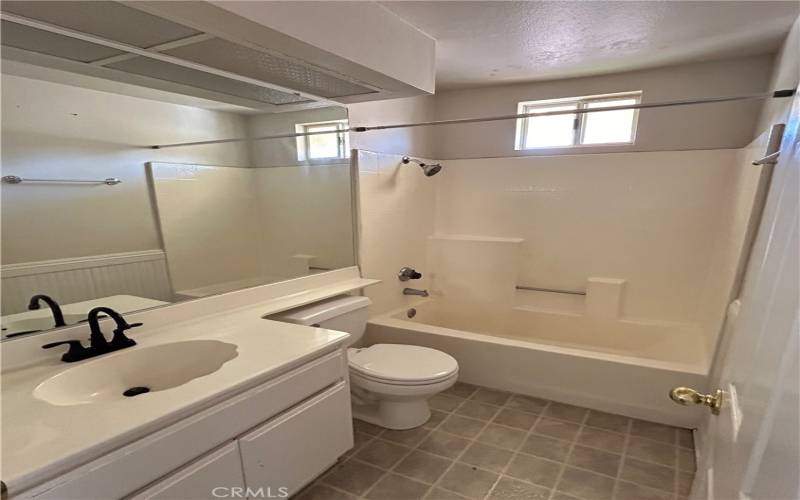 Upstairs Family Bathroom