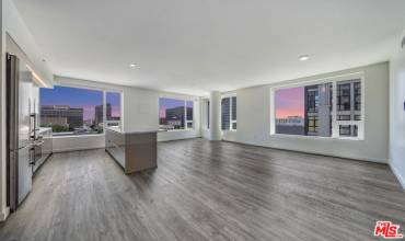 1050 S Grand Avenue 709, Los Angeles, California 90015, 2 Bedrooms Bedrooms, ,2 BathroomsBathrooms,Residential Lease,Rent,1050 S Grand Avenue 709,24419969