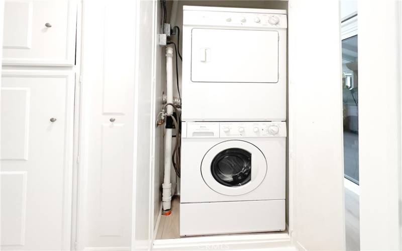 New Energy Efficient Washer & Dryer