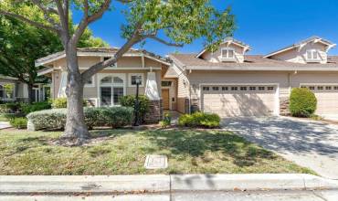 2022 Carignan Way, San Jose, California 95135, 3 Bedrooms Bedrooms, ,2 BathroomsBathrooms,Residential,Buy,2022 Carignan Way,ML81975408