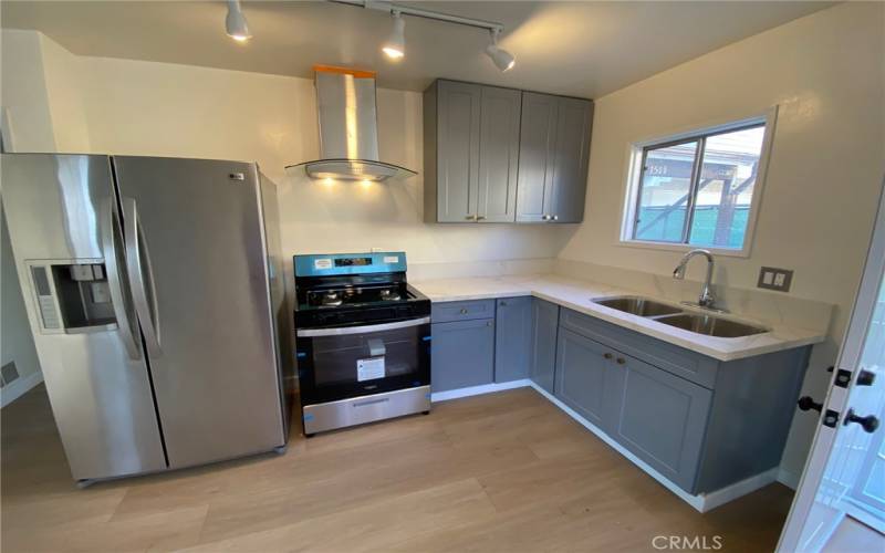 Back Unit-Kitchen with Stainless Stove & Vent, Refrig, New Cabinets