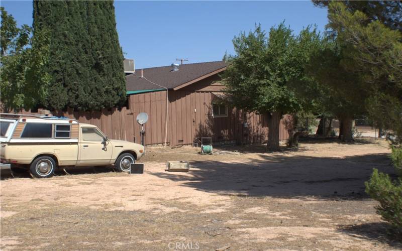 rear side view of garage