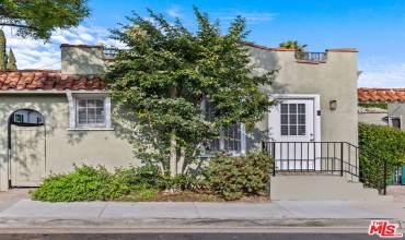 1244 N Genesee, West Hollywood, California 90046, 1 Bedroom Bedrooms, ,1 BathroomBathrooms,Residential Lease,Rent,1244 N Genesee,24425059