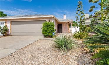 695 Quail Drive, Lake Elsinore, California 92530, 3 Bedrooms Bedrooms, ,2 BathroomsBathrooms,Residential,Buy,695 Quail Drive,AR24163627